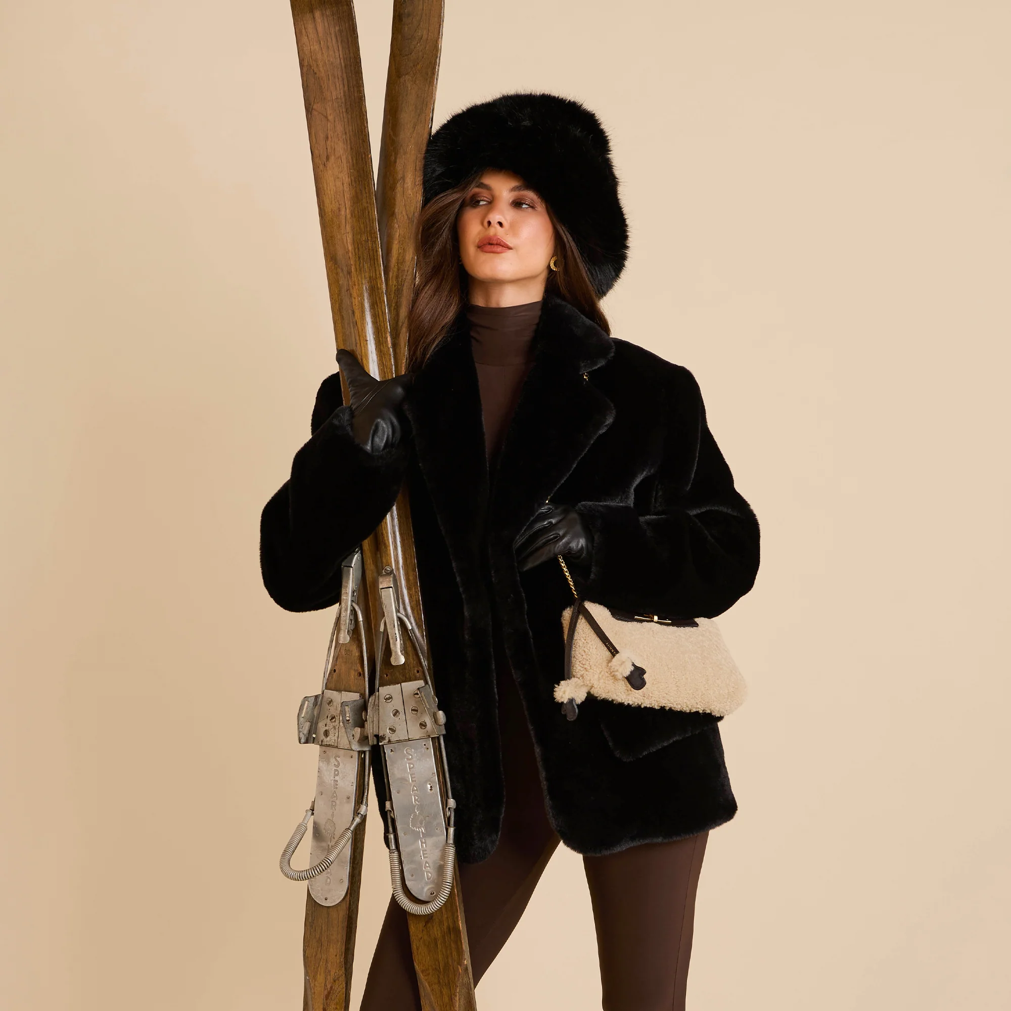 Charlotte | Sundance Shearling/Brushed Gold | Sml - Image 2
