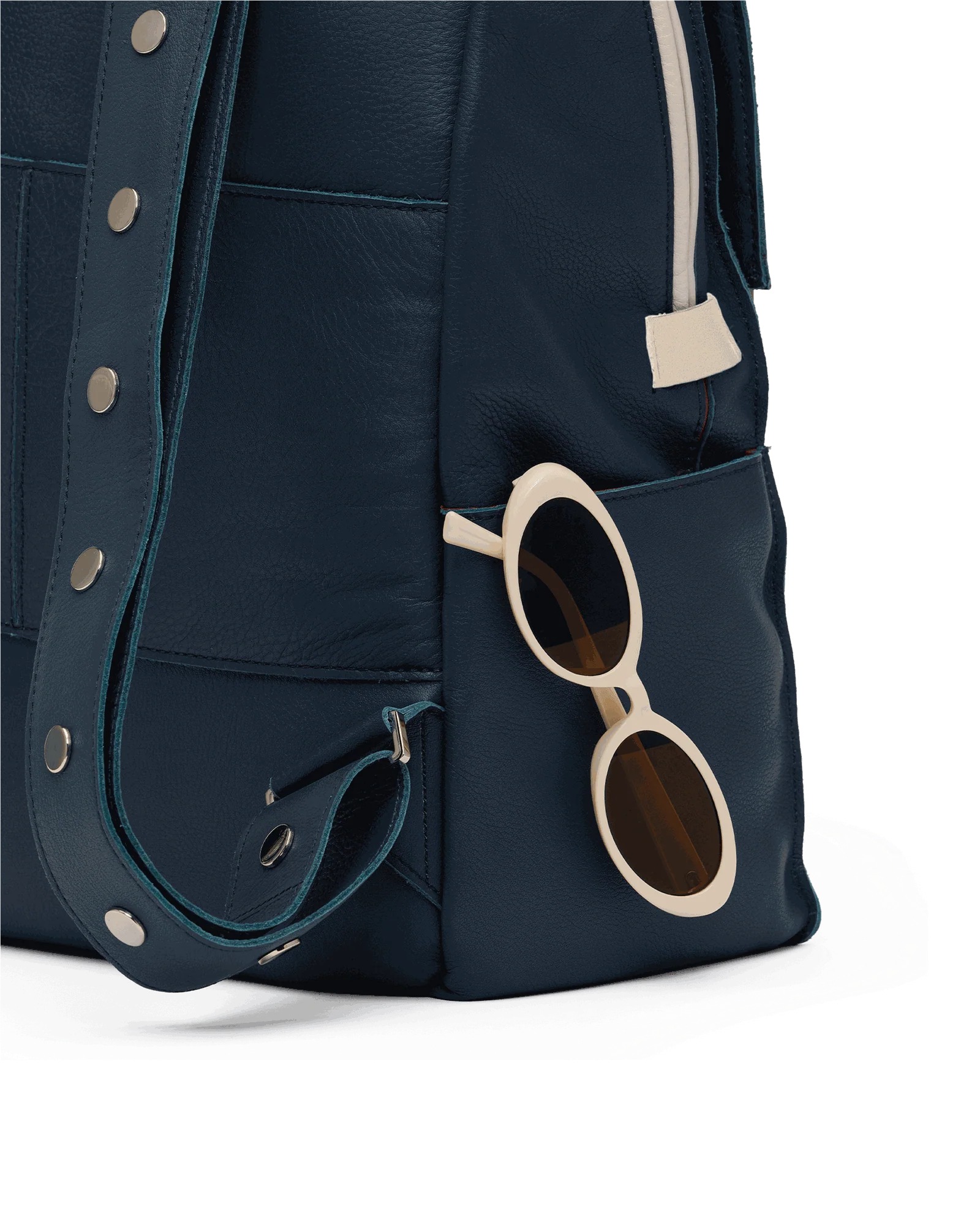 Montana Backpack | Nautical Navy/Silver | XL - Image 7