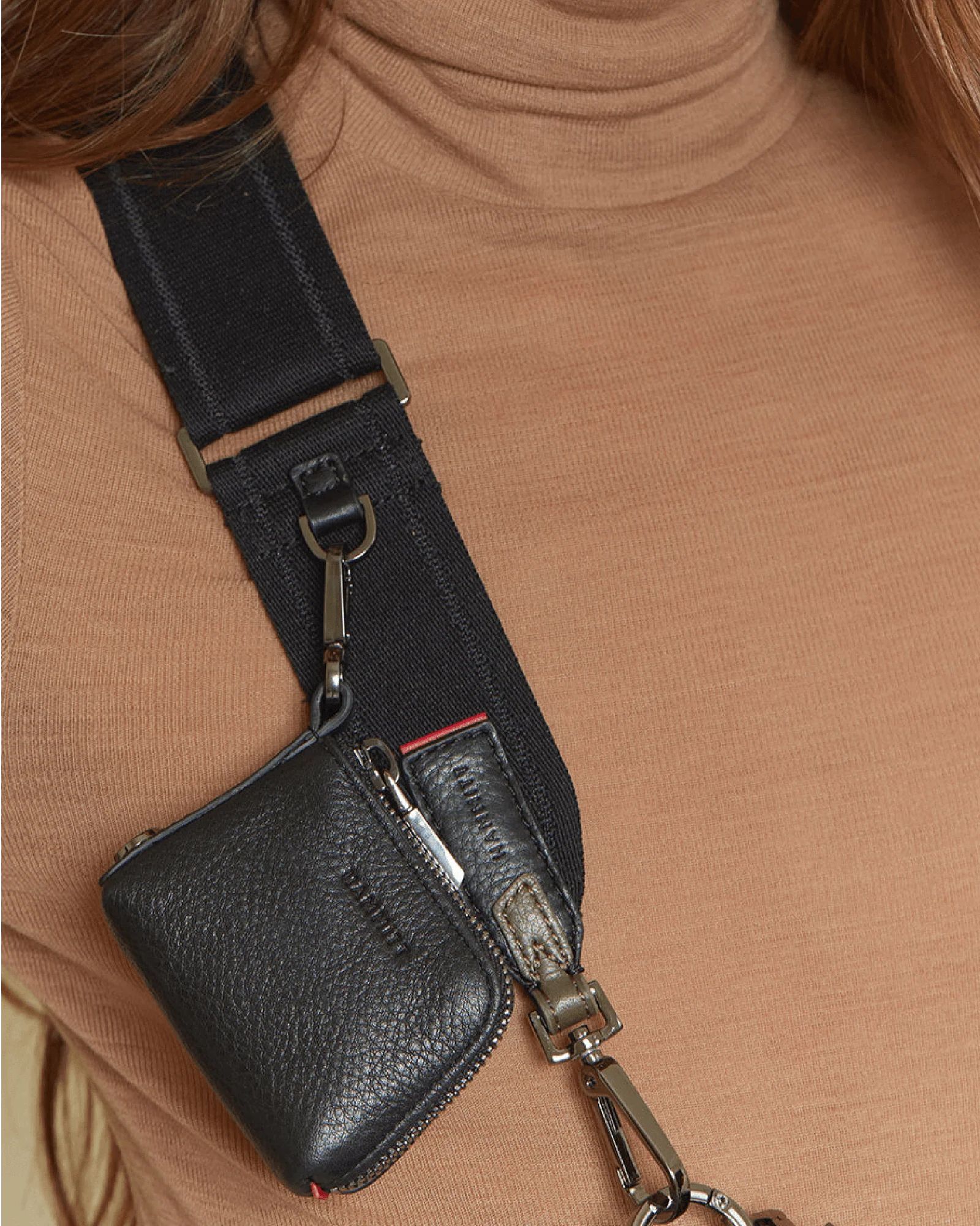 Syd Pouch | Black/Gunmetal - Image 3